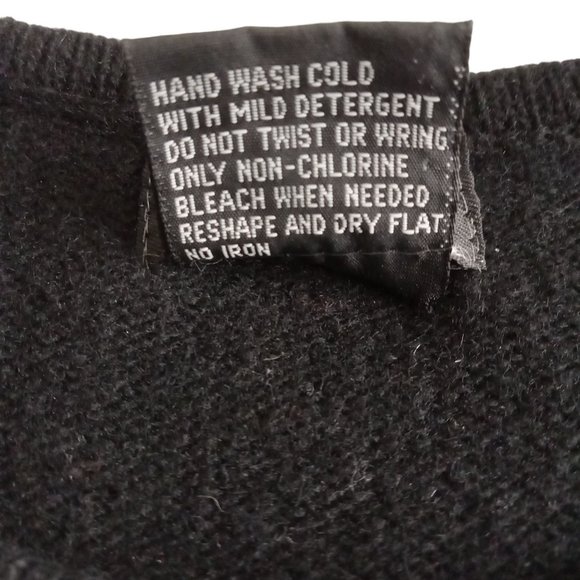 Lambs Wool IMARI Festive Piano and Martinis Sequin Sweater Womens Size Small - Picture 4 of 9